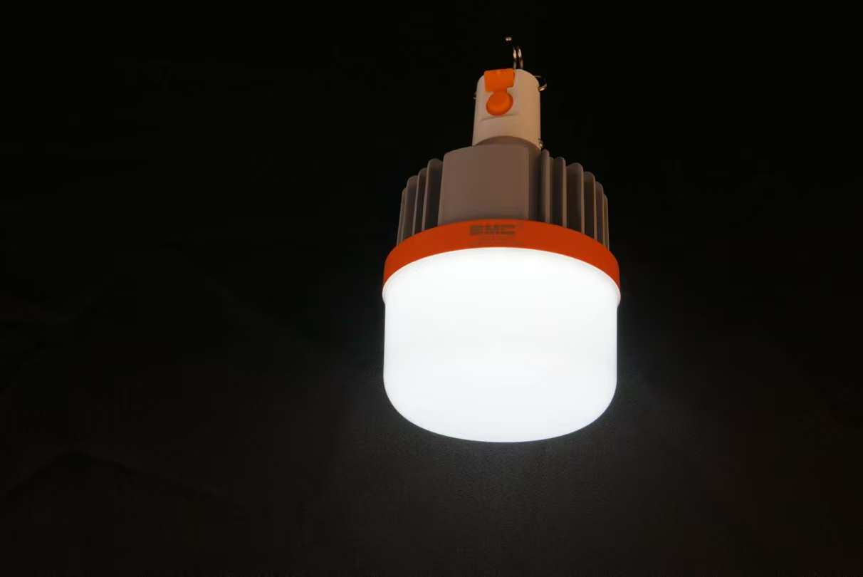 Foco Led Emergencia Portátil 30W