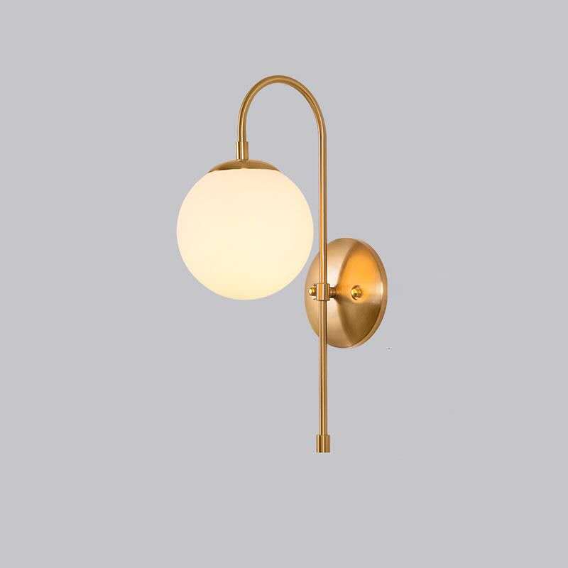 Aplique de Pared Dorado con 1 Esfera